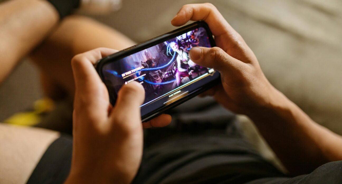 The Ultimate Guide to the Best Gaming Mobile and Top Mobile Games in 2024